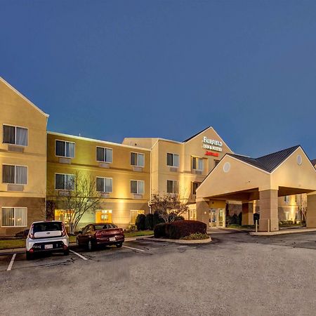 Fairfield Inn And Suites By Marriott Potomac Mills וודברידג' מראה חיצוני תמונה